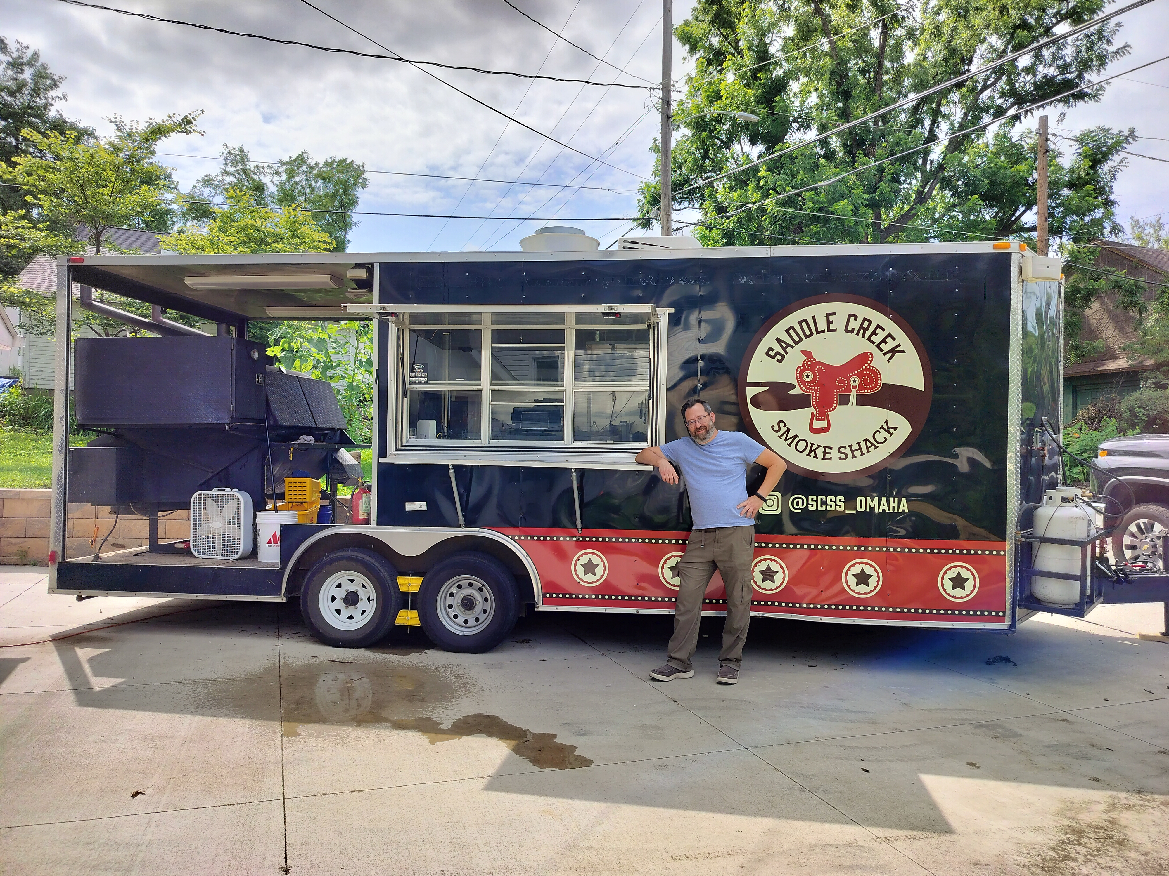 The smoke shack on the road
